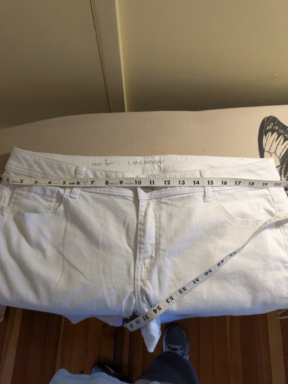 FINAL MARKDOWN! Lane Bryant White Denim Crop Pants, Women's Plus 18 - Picture 3 of 6